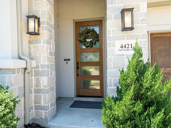 4th image of 4421 Fall Meadow Dr