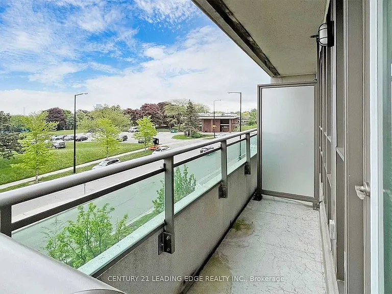 88 Grangeway Ave #307 — Photo 21
