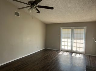 1016 Barclay Dr, Mesquite, TX 75149
