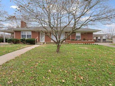 301 College St, Horse Cave, KY, 42749