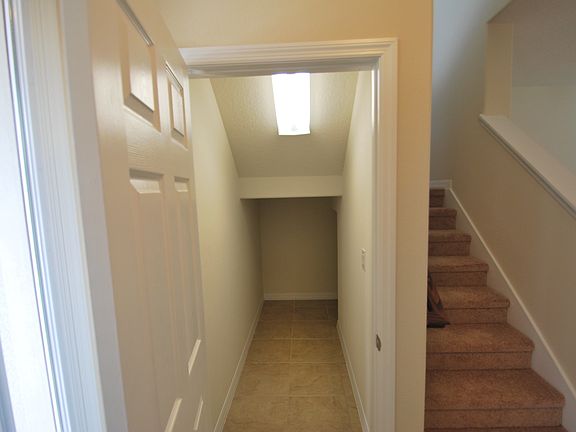 5th image of 4997 Creekside Park Ave