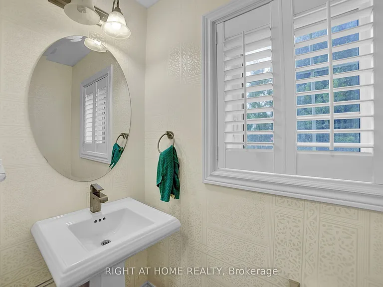 288 Raymond Rd — Photo 23