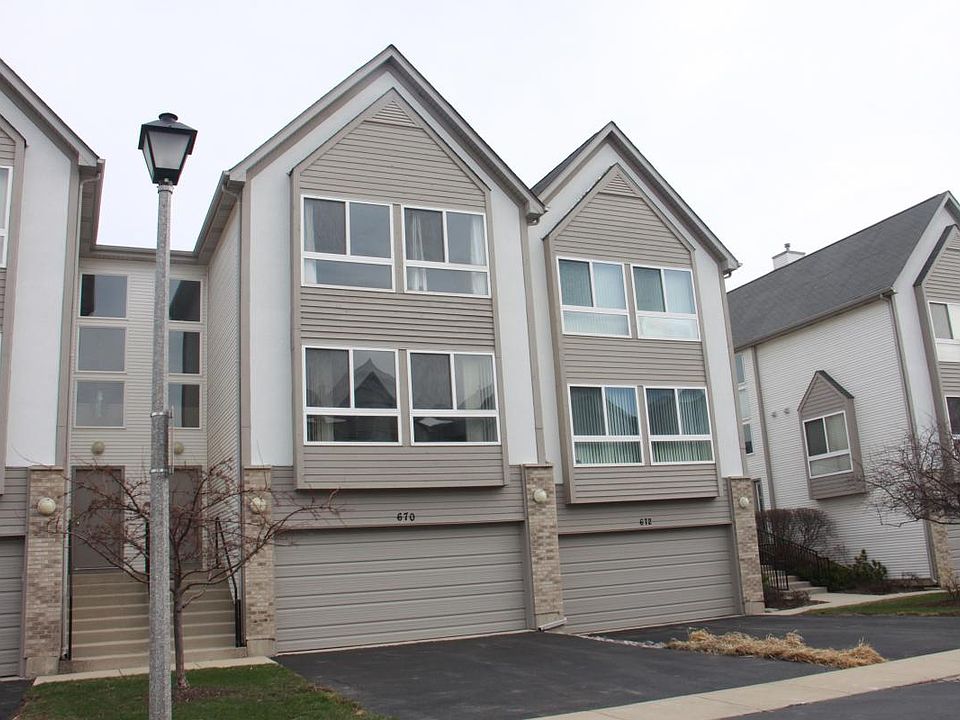 1st image of 670 E Fountainview Dr