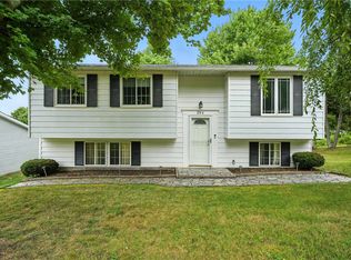 254 Harvey Dr, Seneca, PA 16346
