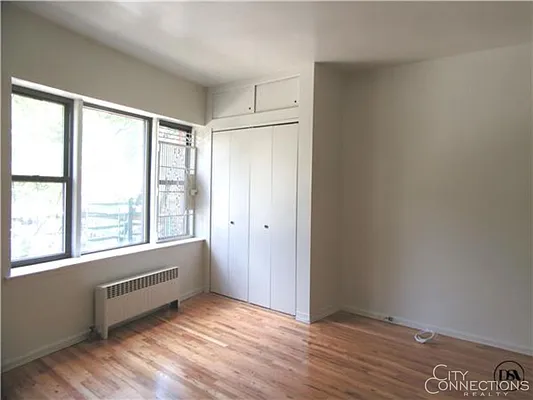 Rented by City Connections Realty | media 18