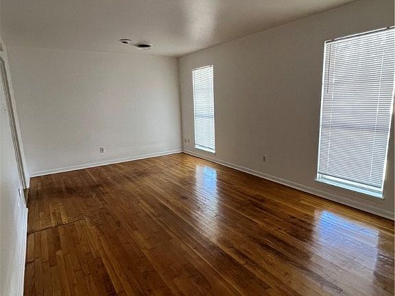 5th image of 1508 Carrollton Ave