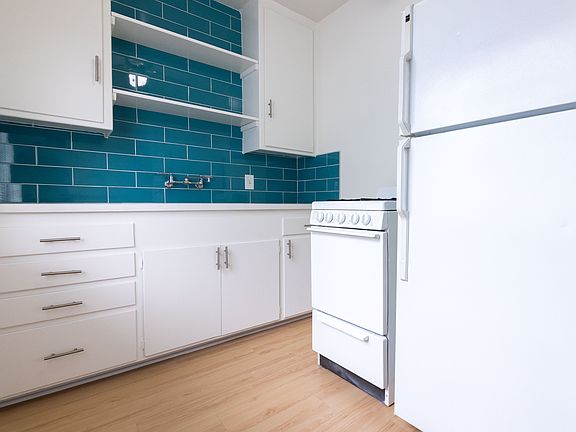 2nd image of 1243 Federal Ave APT 203