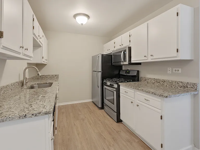 332 Park Ridge Ln #5-B — Photo 12