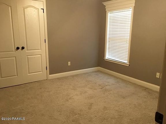 4th image of 206 Bentgrass Dr