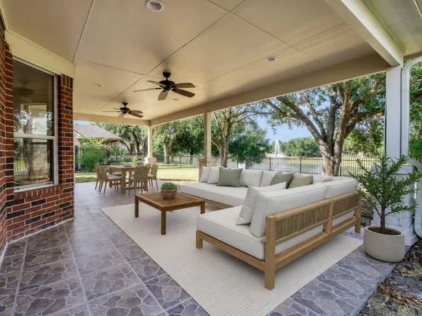 16310 Pinon Vista Dr, Houston, TX 77095