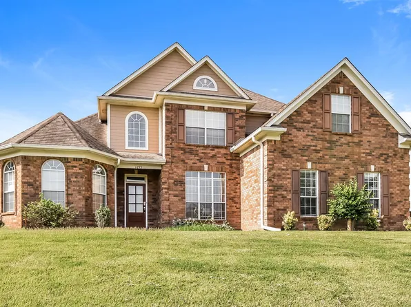 1275 Heritage Lake Dr, Hernando, MS 38632