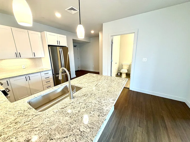 45 W Central St #215 — Photo 6