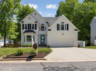 1 Sanderling Pl, Greensboro, NC 27407