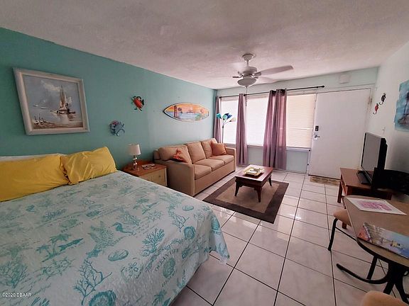 4th image of 219 S Atlantic Ave #305