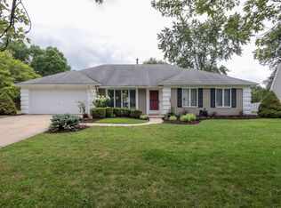 28 Sherwick Rd, Oswego, IL 60543