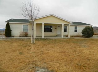 1635 Lincoln Cir, Silver Springs, NV
