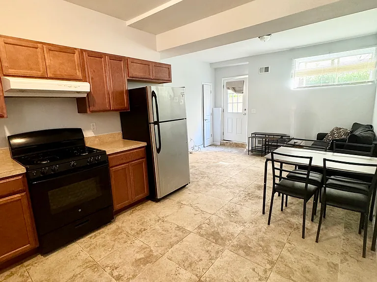 153 David St #1 — Photo 1