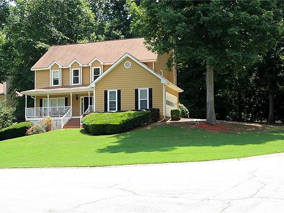 2nd image of 827 Rockfount Way