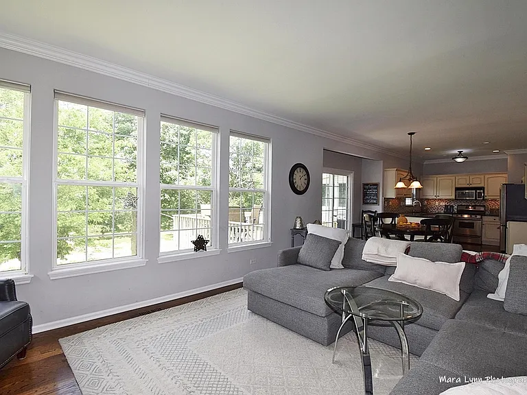 718 Viewpointe Dr — Photo 12