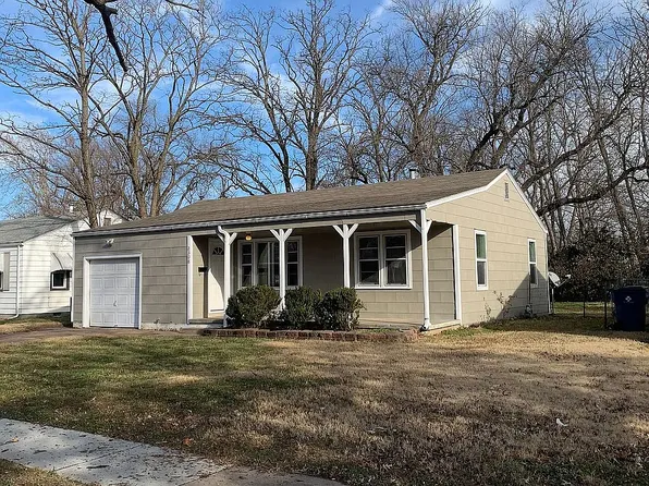 2308 S Volutsia Ave, Wichita, KS 67211