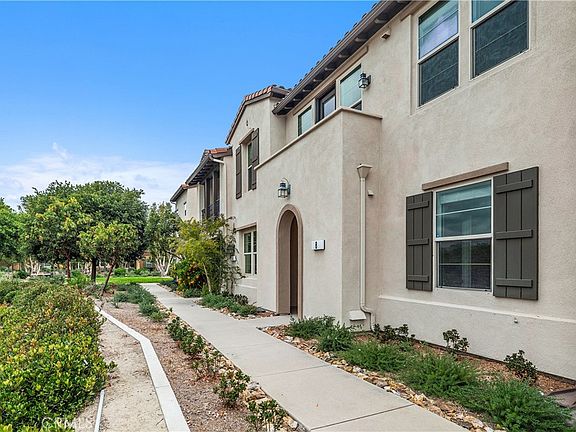 2nd image of 8 Jaripol Cir
