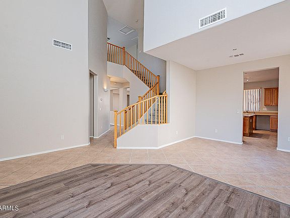 5th image of 9524 W MEADOWBROOK Avenue