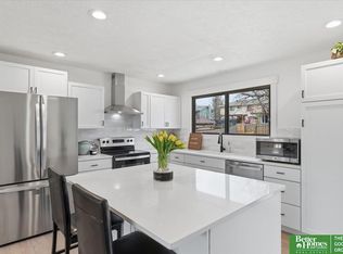 501 Laredo Rd, Papillion, NE 68046