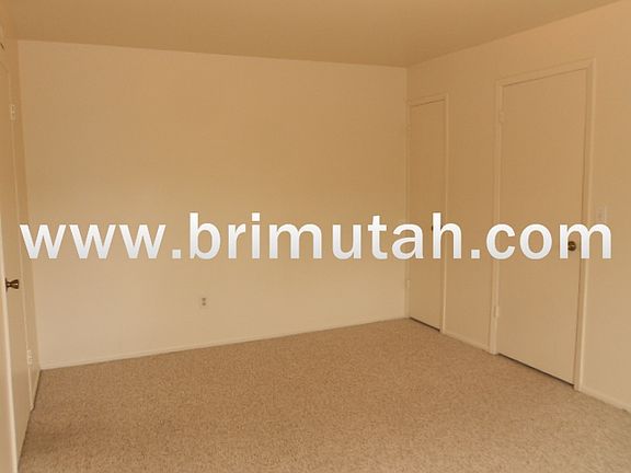 3rd image of 4843 S Memory Ln APT 4