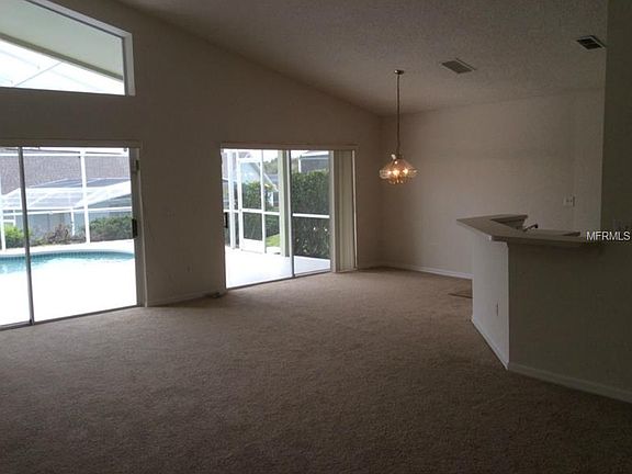 3rd image of 2284 Mallory Cir