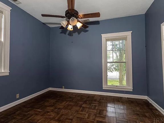 4th image of 611 E Jackson St #2