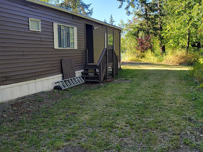8798 Holmquist Rd SE — Photo 24