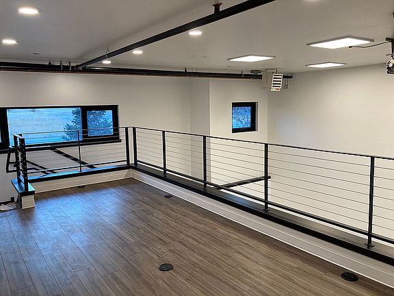 4th image of 4376 Forestdale Dr #14
