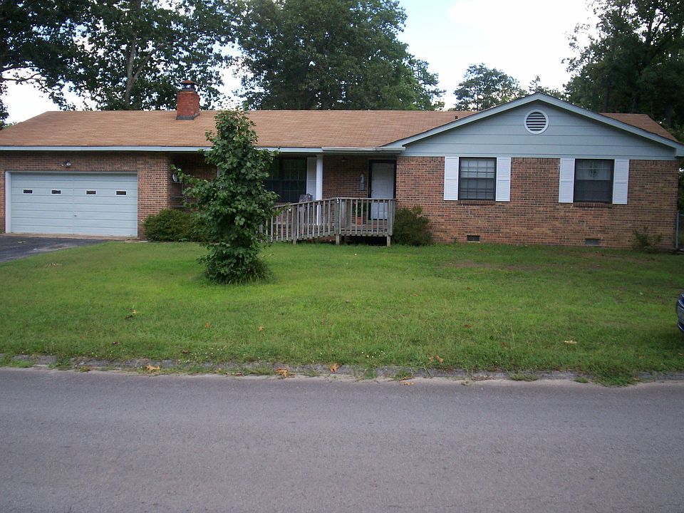 834 N. Pine Street