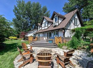 8765 N Fielding Rd, Bayside, WI 53217
