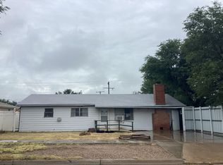 818 S Jefferson St, Perryton, TX 79070