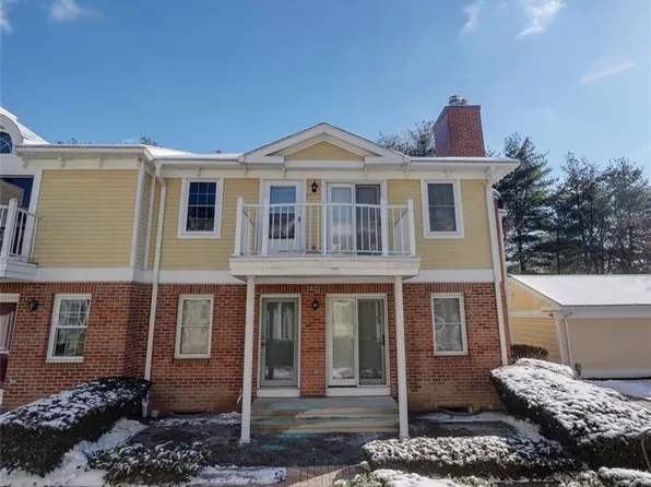 11 Saint John Street #F6, North Haven, CT 06473