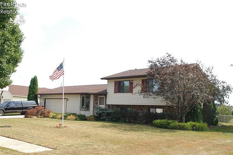 1st image of 146 W Thompson Dr