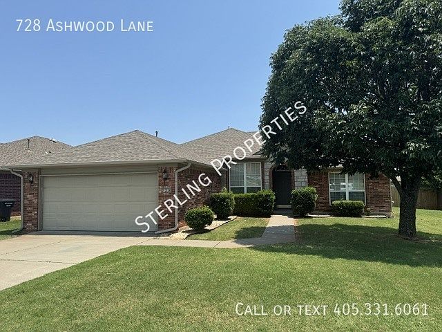 1st image of 728 Ashwood Ln