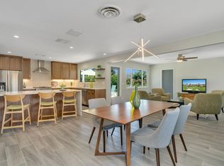 2004 E Calle Lileta, Palm Springs, CA 92262