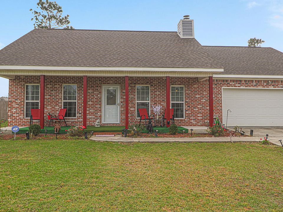 1st image of 21520 W Edgewood Dr