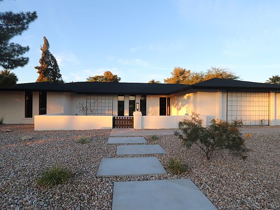 4th image of 202 W Llano Dr