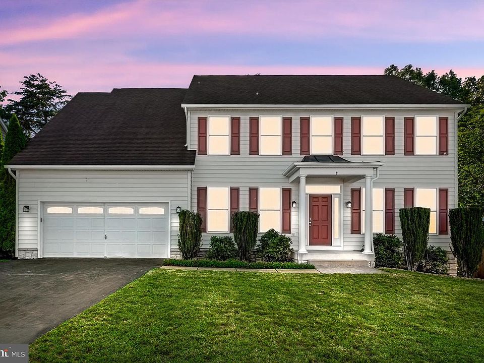 1st image of 9912 Holland Meadows Ct