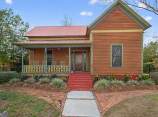 33 Main St, Register, GA 30452