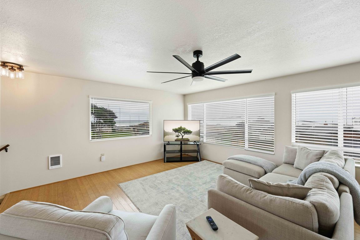 next background image