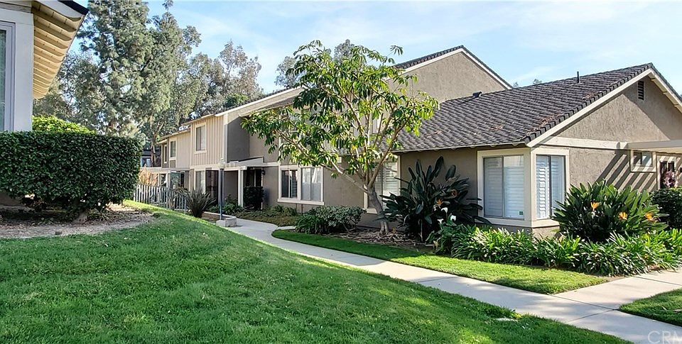 1st image of 3902 Chelsea Dr