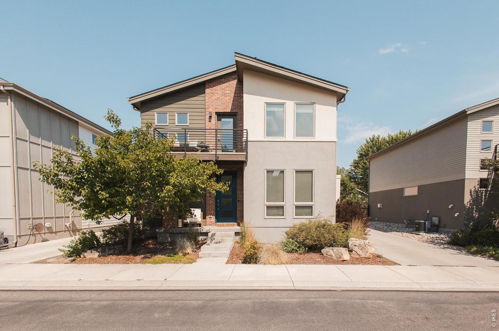 1664 Sprocket Dr