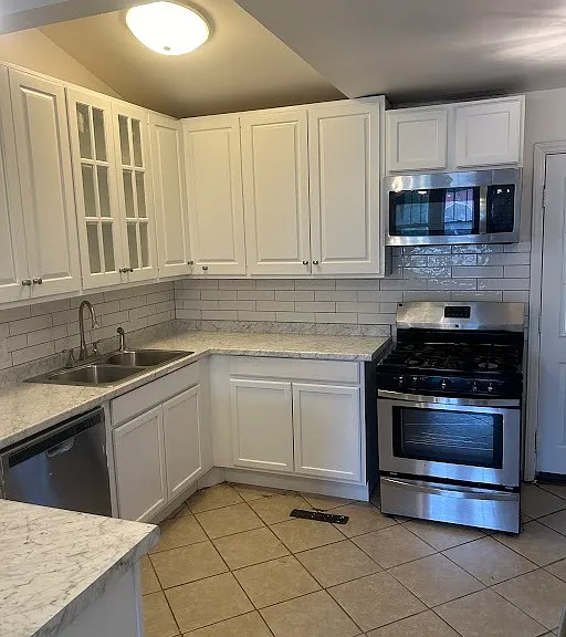 3629 Guess Rd — Photo 16