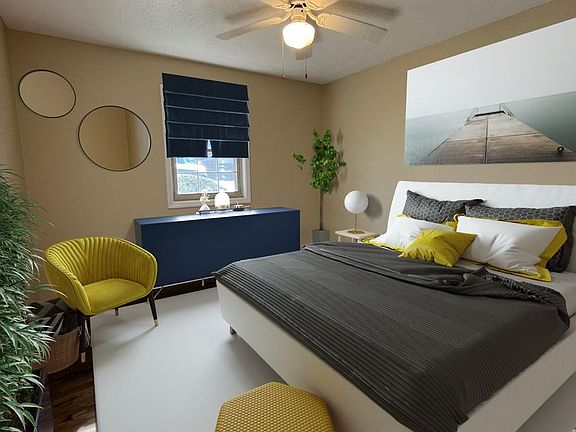 4th image of 908 Hampton St #76