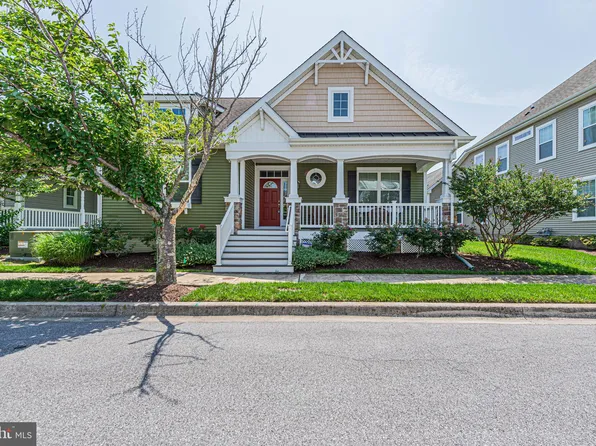 102 Arch St, Milton, DE 19968