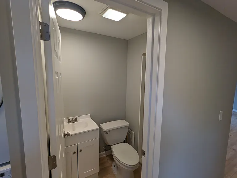 2315 Main St #2 — Photo 10
